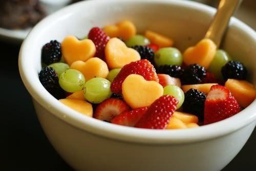 530677_555933914433075_2114688347_n