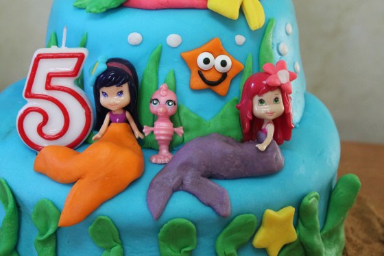 strawberry shortcake mermaid cake marshmallow fondant