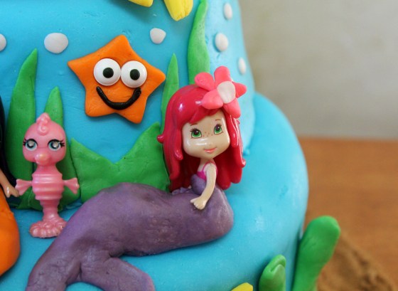 vegan marshmallow fondant cake